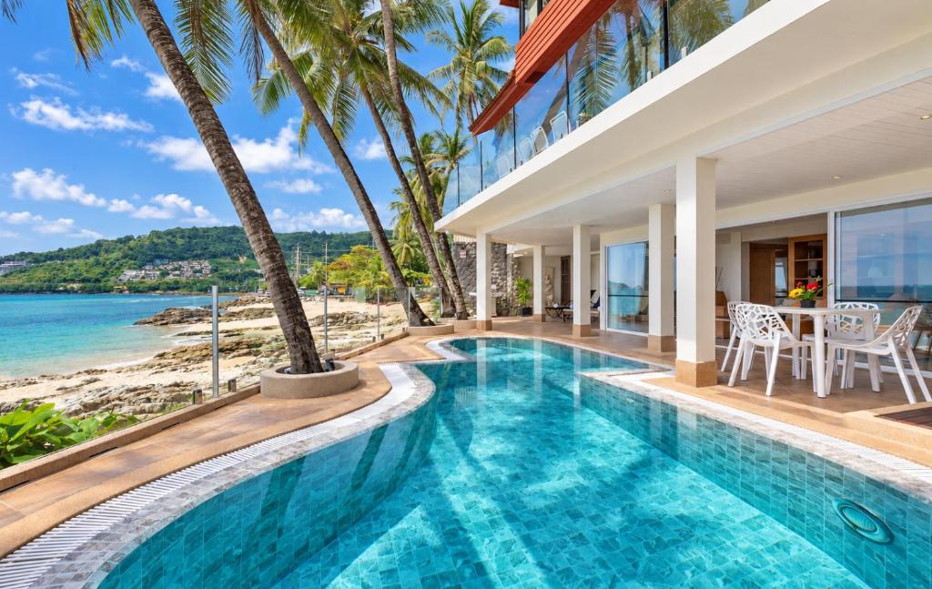 Beachfront Kalim Beach Villa – Phuket
